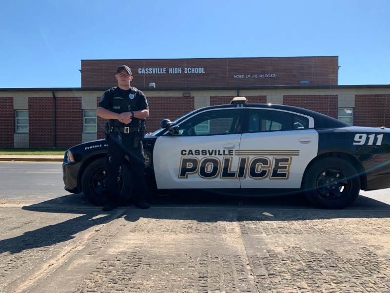 Cassville R Iv School District Officer Thompson Named Sro At